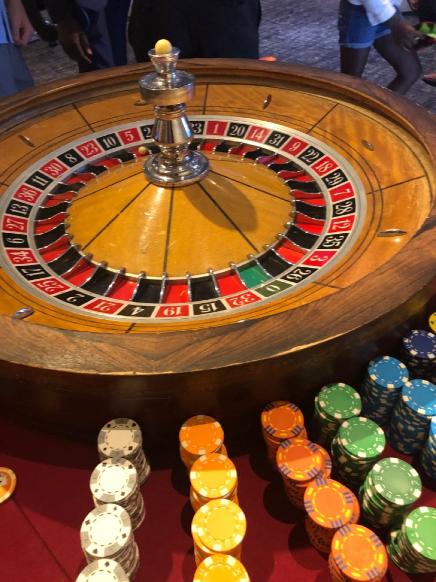 Heart of Vegas کھلاڑیوں کے لیے لائیو کیسینو سیکشن