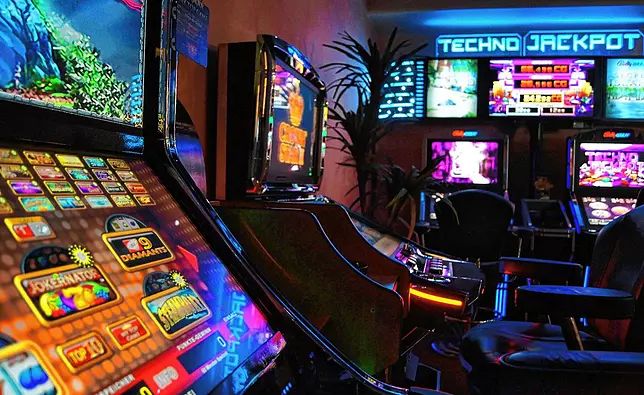 پاکستان میں Heart of Vegas کا آن لائن کیسینو سیکشن کھولیں۔